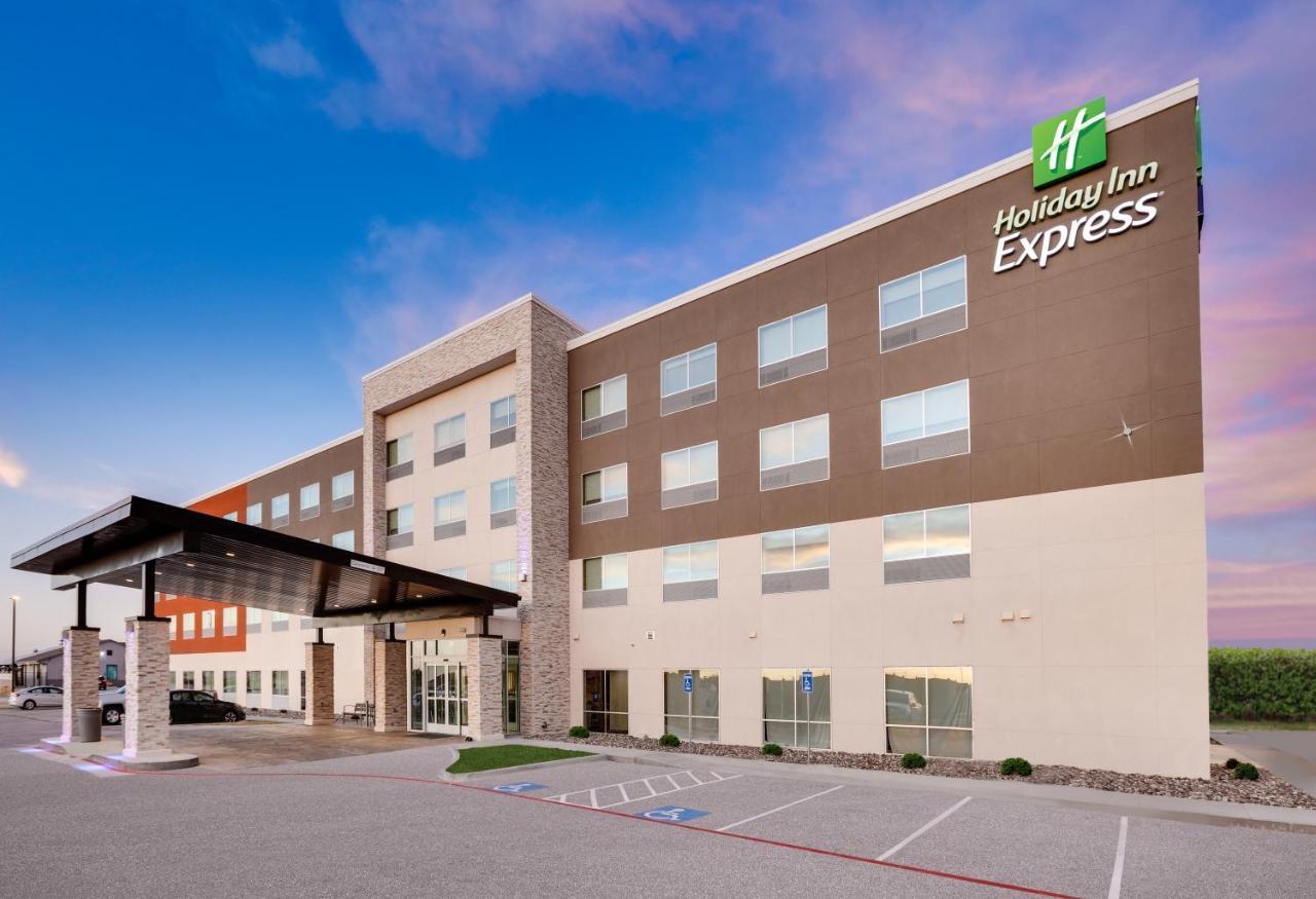 Holiday Inn Express - Kermit By Ihg Εξωτερικό φωτογραφία